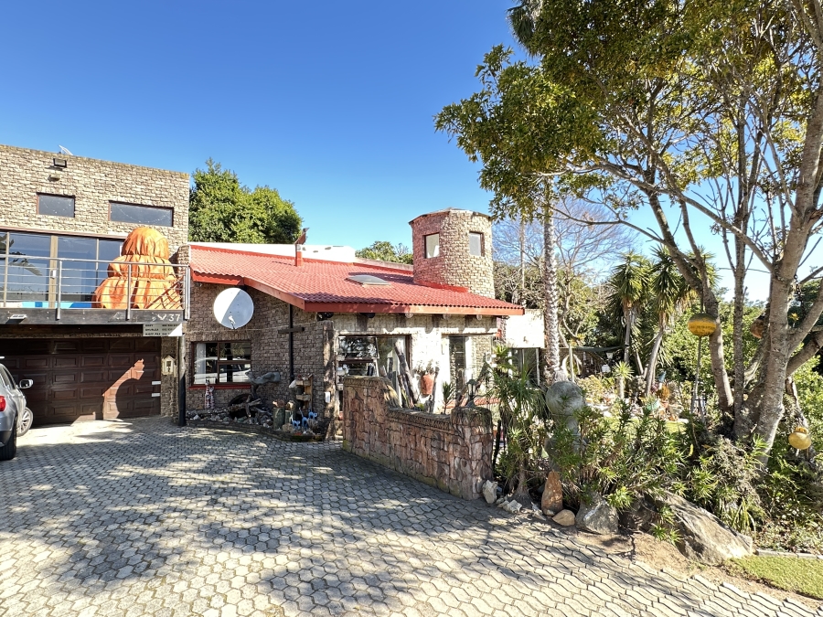4 Bedroom Property for Sale in Sedgefield Central Western Cape